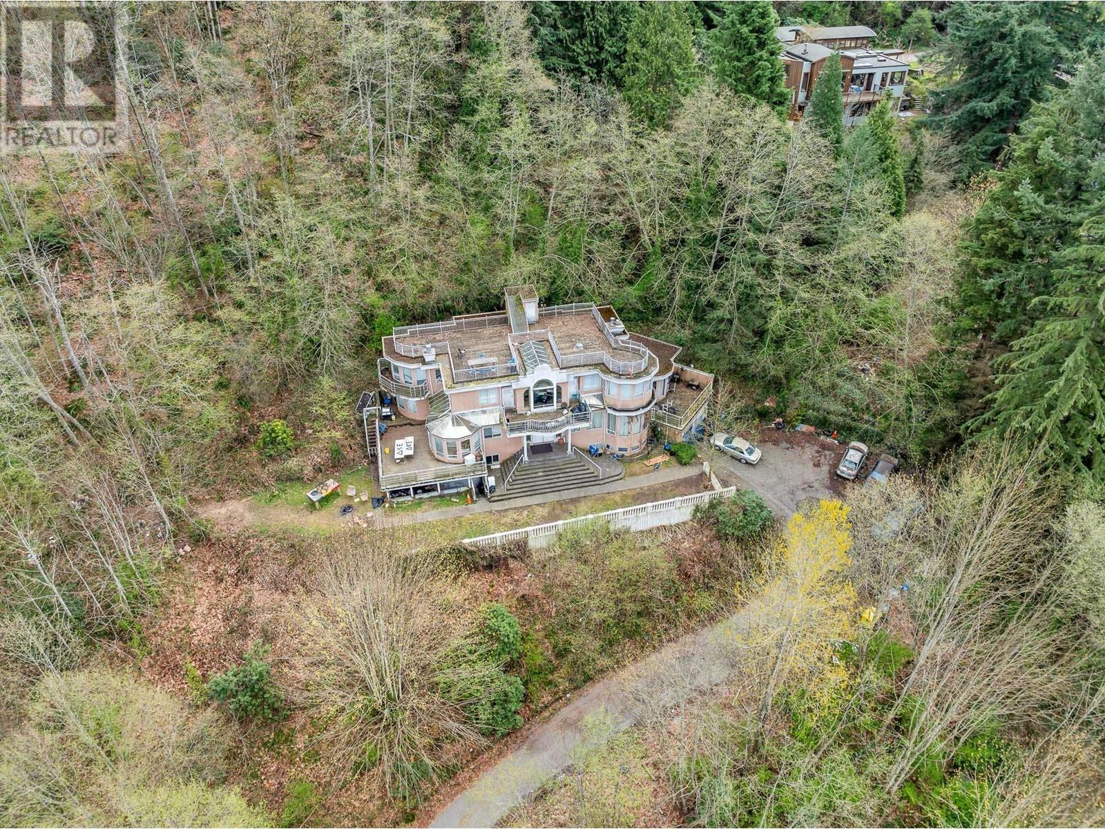 7235 Bayview Drive, Burnaby, British Columbia  V5A 4T3 - Photo 5 - R2865843