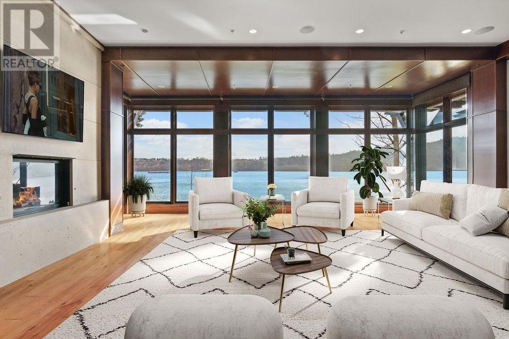 3765 Dollarton Highway, North Vancouver, British Columbia  V7G 1A1 - Photo 3 - R2865635