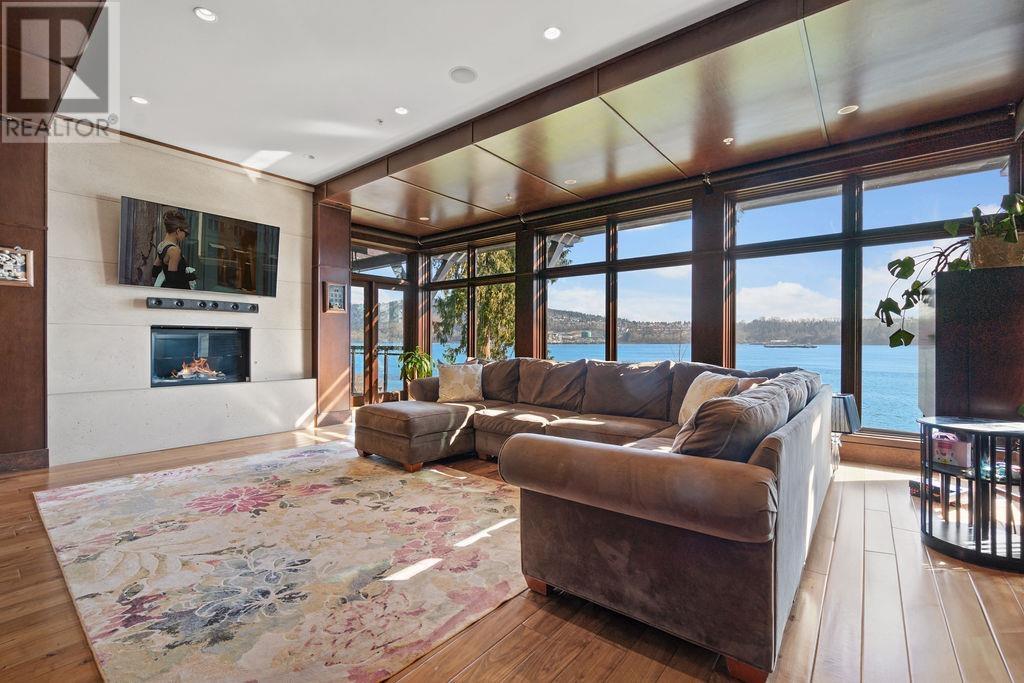 3765 Dollarton Highway, North Vancouver, British Columbia  V7G 1A1 - Photo 4 - R2865635