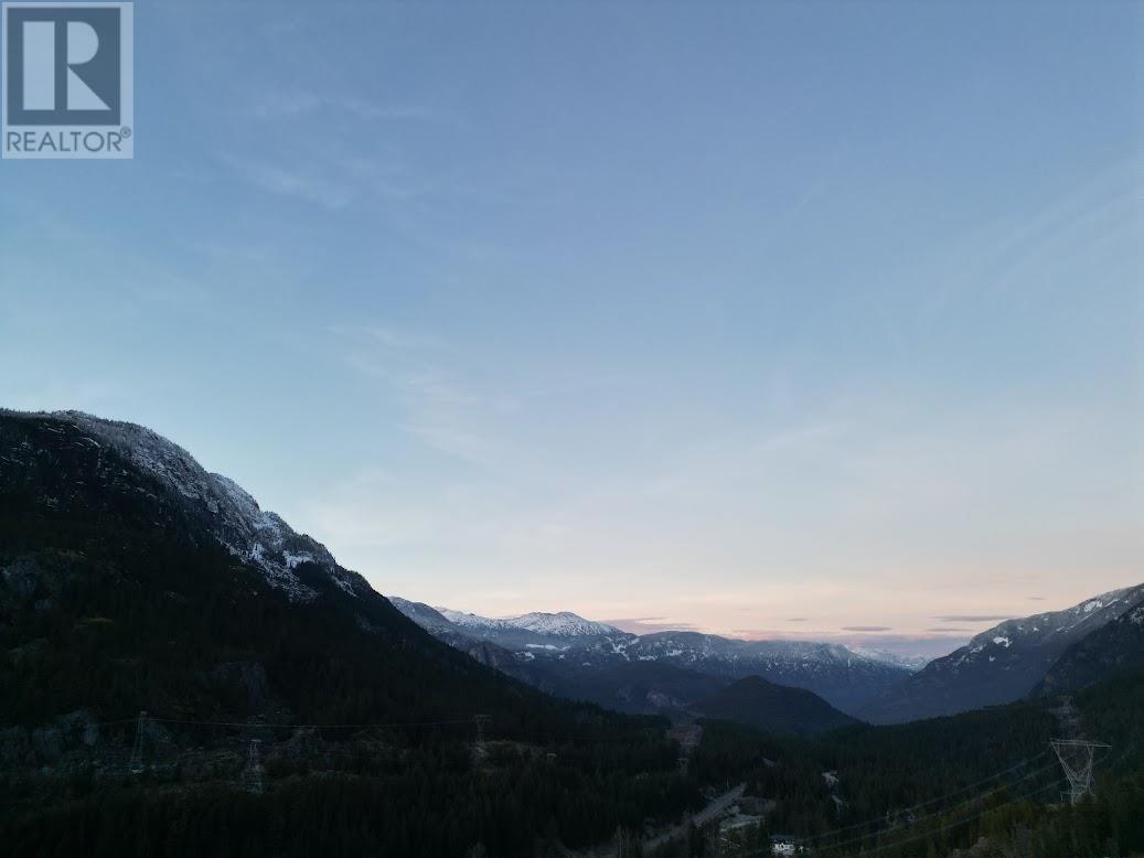 9253 Wedgemount Plateau Drive, Whistler, British Columbia  V8E 1M1 - Photo 10 - R2865994
