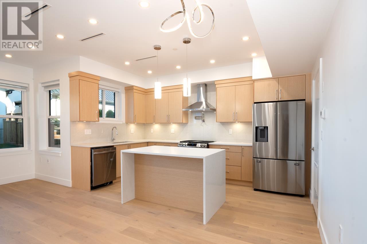 3053 E 8th Avenue, Vancouver, British Columbia  V5M 1X4 - Photo 12 - R2865976