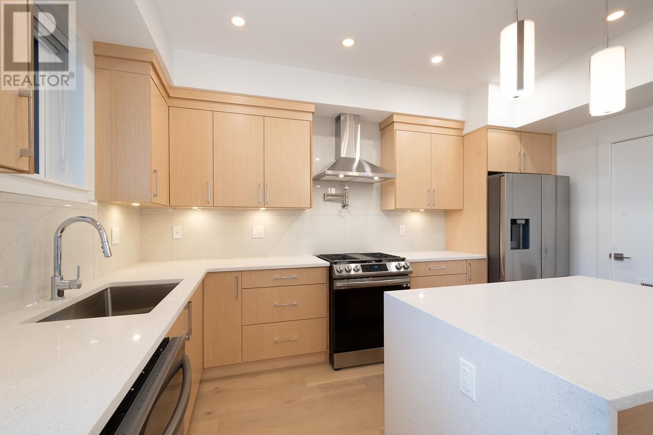 3053 E 8th Avenue, Vancouver, British Columbia  V5M 1X4 - Photo 13 - R2865976