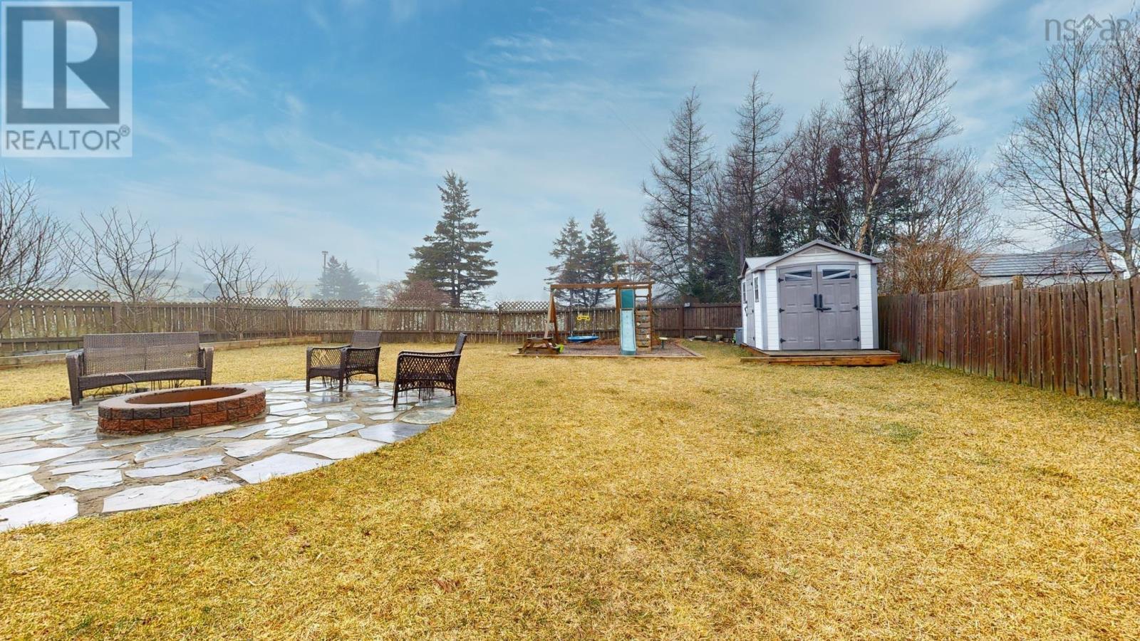 85 Samuel Danial Drive, Eastern Passage, Nova Scotia  B3G 1S8 - Photo 2 - 202406058