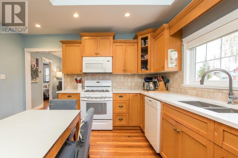 11760 4th Avenue, Richmond, British Columbia  V7E 3H6 - Photo 8 - R2865898