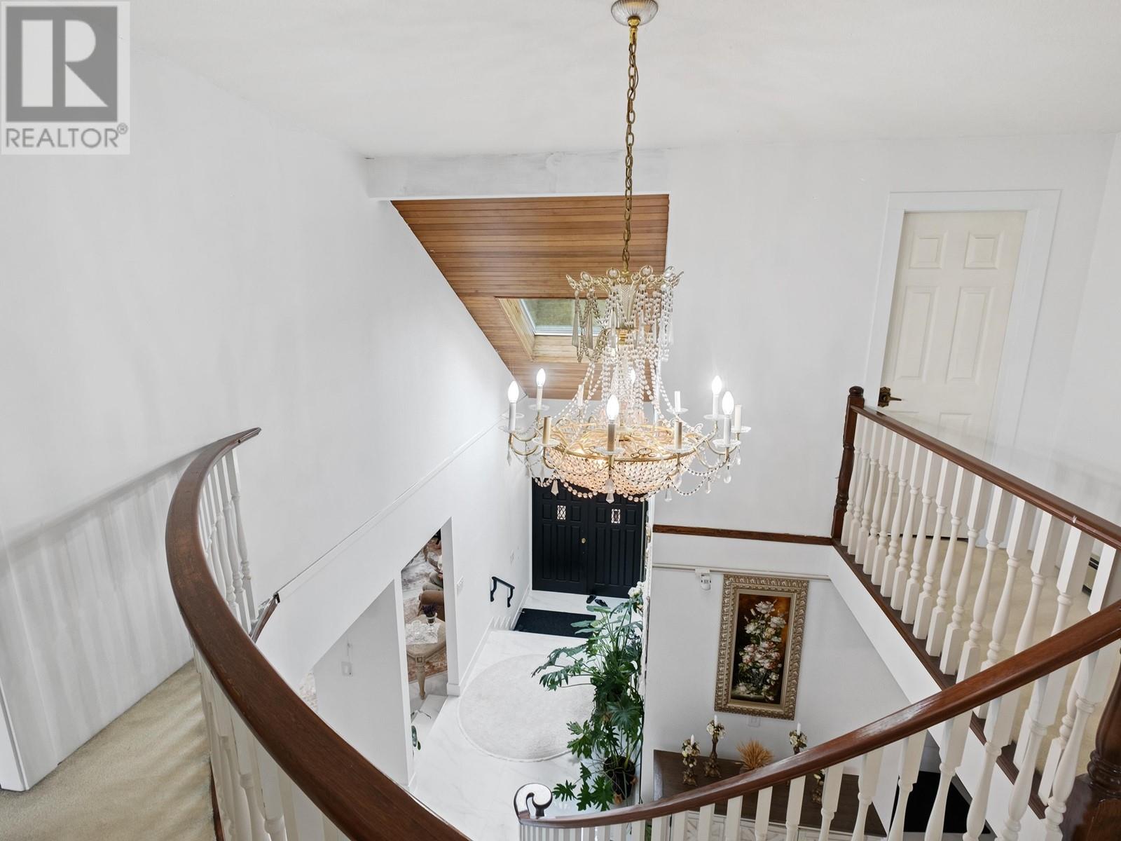 1079 Augusta Avenue, Burnaby, British Columbia  V5A 2V5 - Photo 15 - R2865908