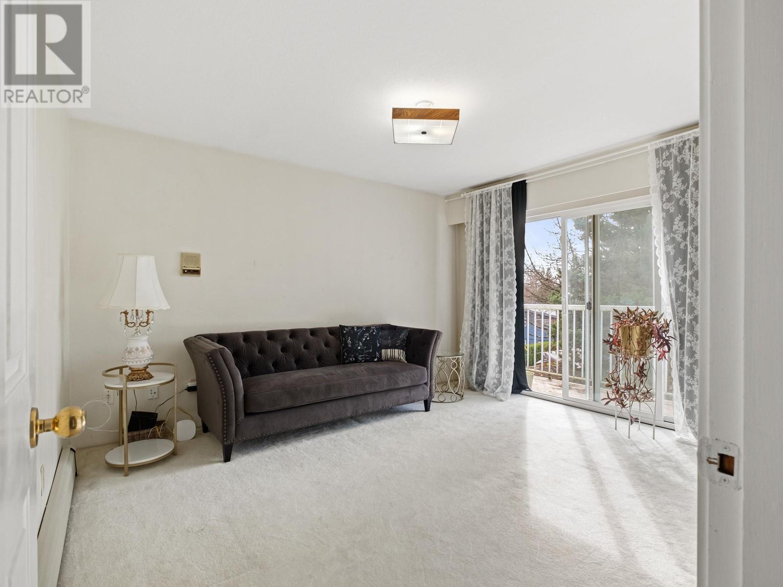1079 Augusta Avenue, Burnaby, British Columbia  V5A 2V5 - Photo 17 - R2865908