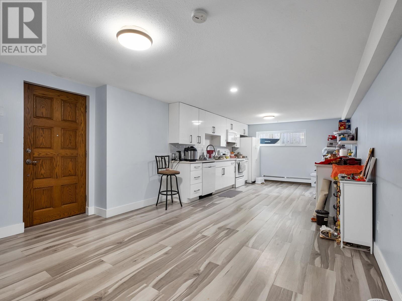 1079 Augusta Avenue, Burnaby, British Columbia  V5A 2V5 - Photo 26 - R2865908