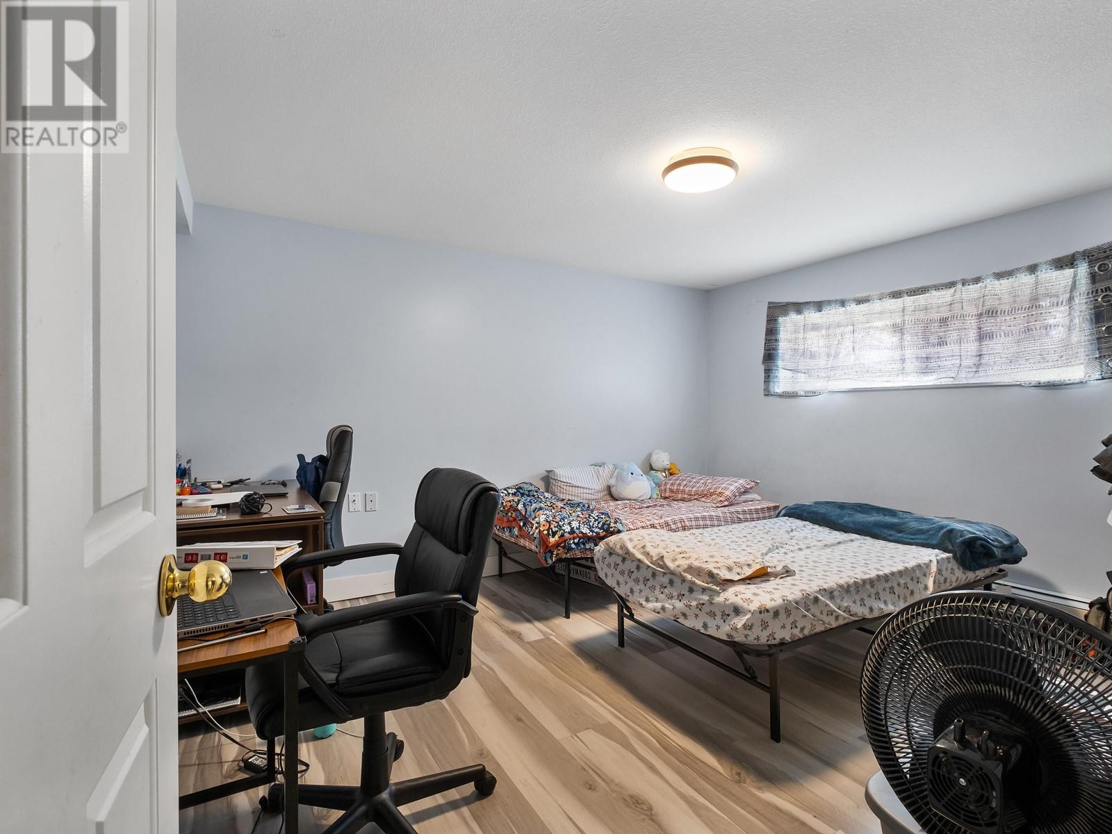1079 Augusta Avenue, Burnaby, British Columbia  V5A 2V5 - Photo 28 - R2865908