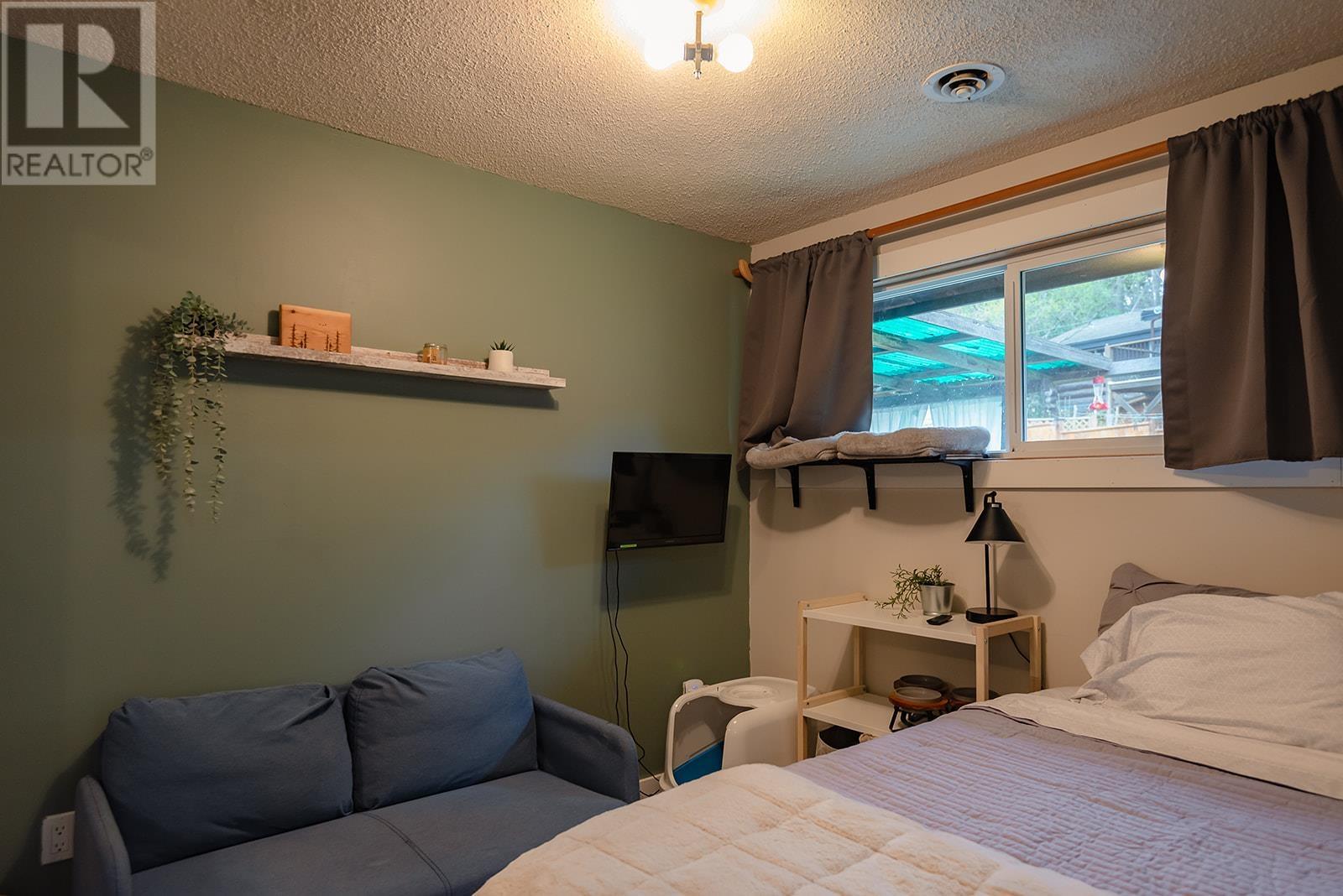 5812 Spindrift Street, Sechelt, British Columbia  V0N 3A0 - Photo 21 - R2865918