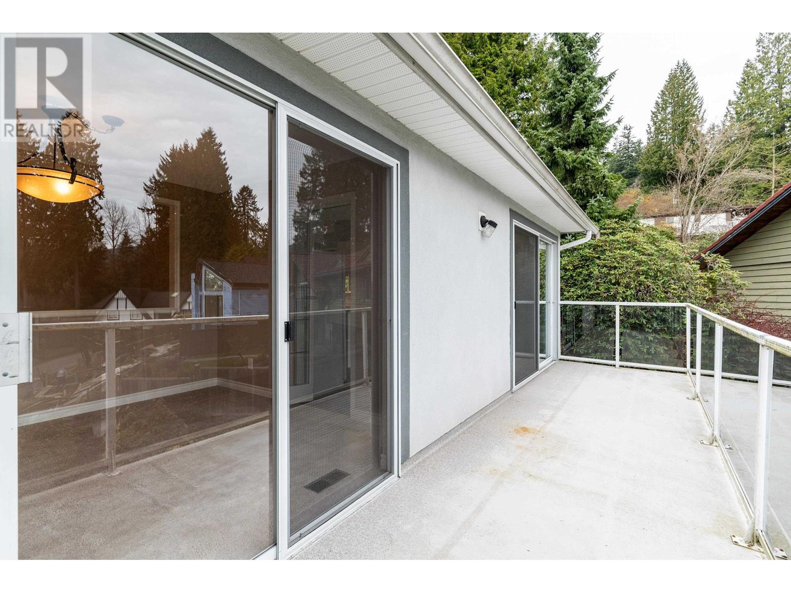 970 Frederick Place, North Vancouver, British Columbia  V7K 2B5 - Photo 38 - R2865947