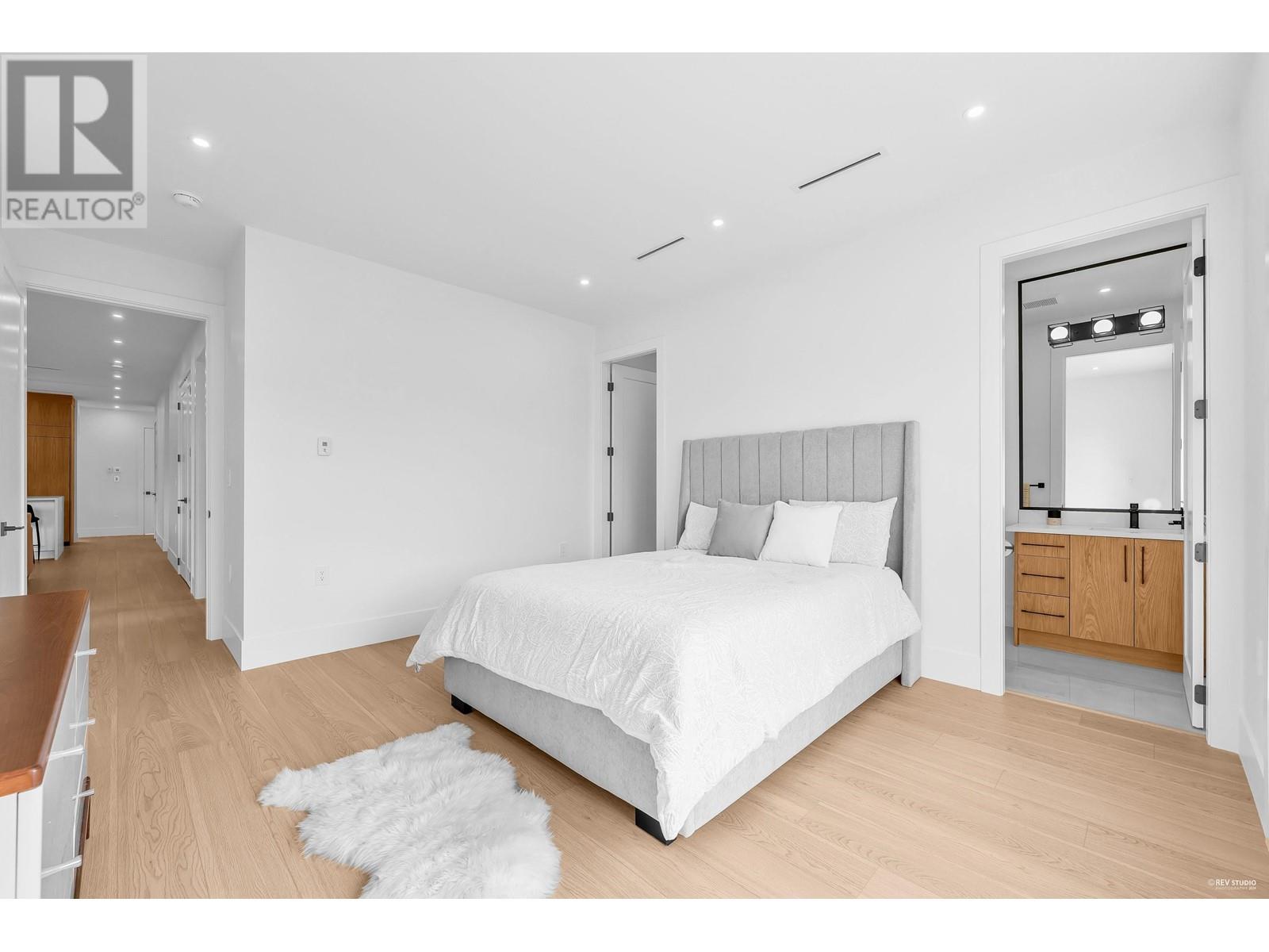 10460 Williams Road, Richmond, British Columbia  V7A 1H8 - Photo 19 - R2865951