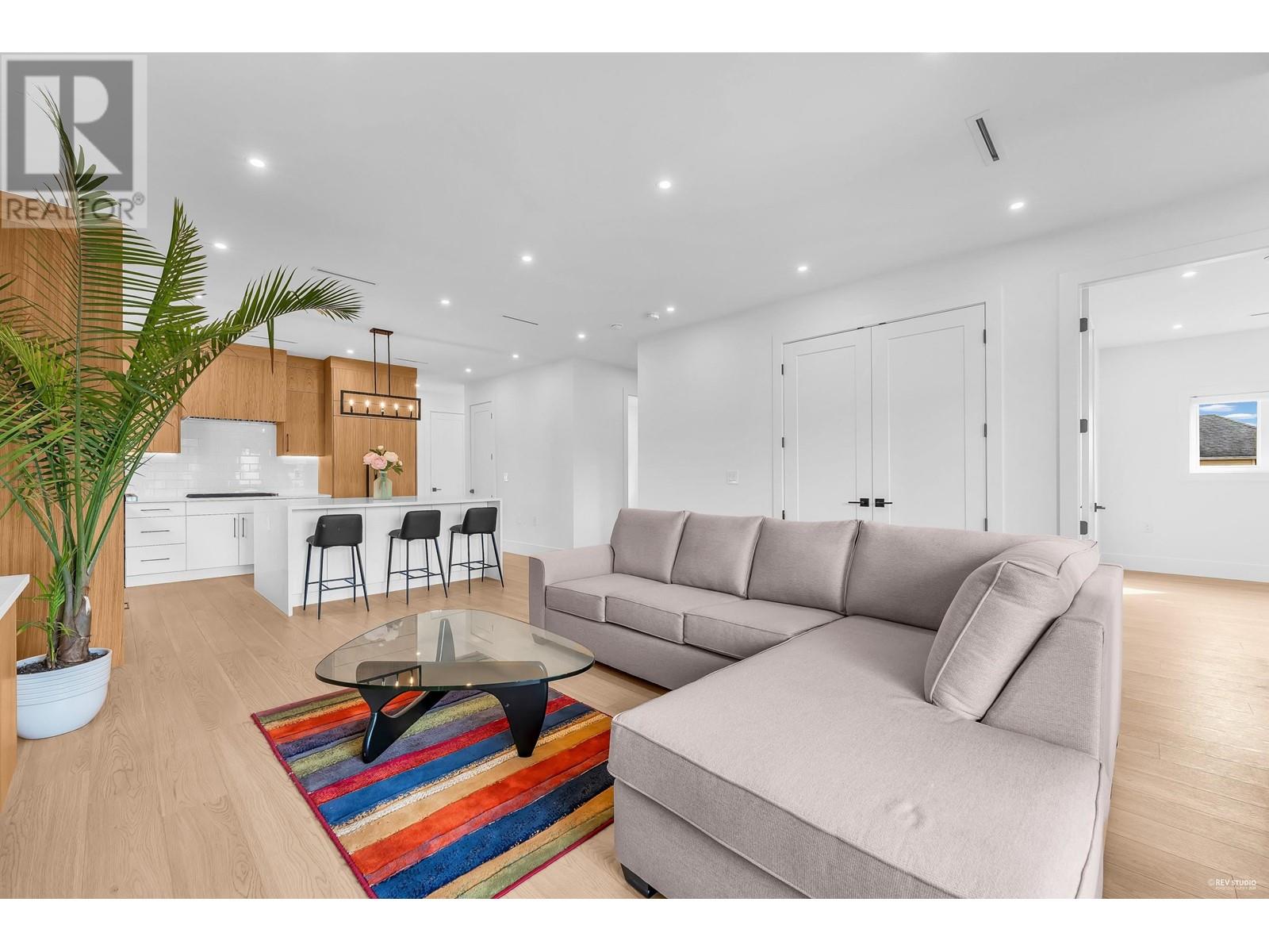 10460 Williams Road, Richmond, British Columbia  V7A 1H8 - Photo 3 - R2865951