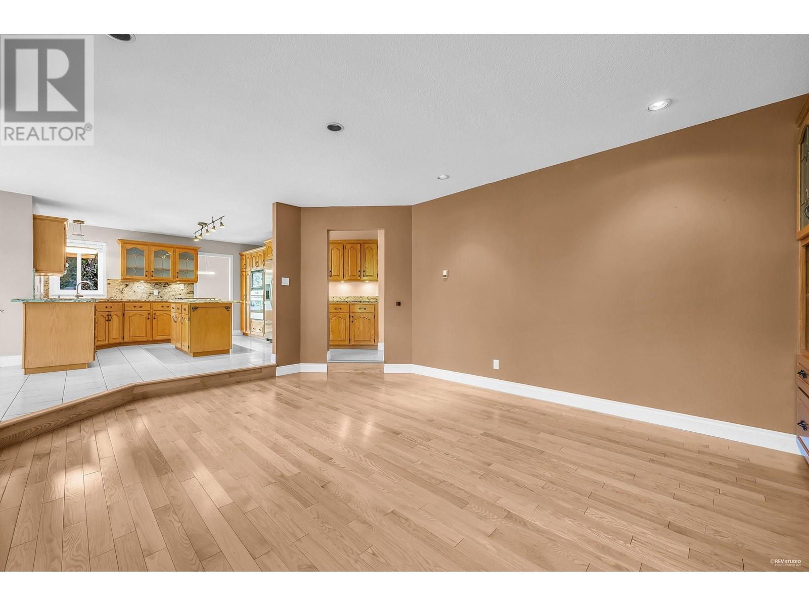 6560 Albery Place, Burnaby, British Columbia  V5E 4G2 - Photo 19 - R2865983