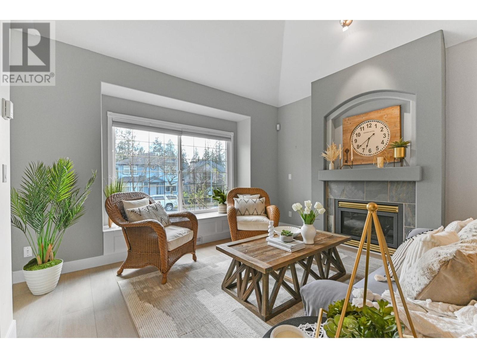 23825 Kanaka Way, Maple Ridge, British Columbia  V2W 1E5 - Photo 14 - R2865535