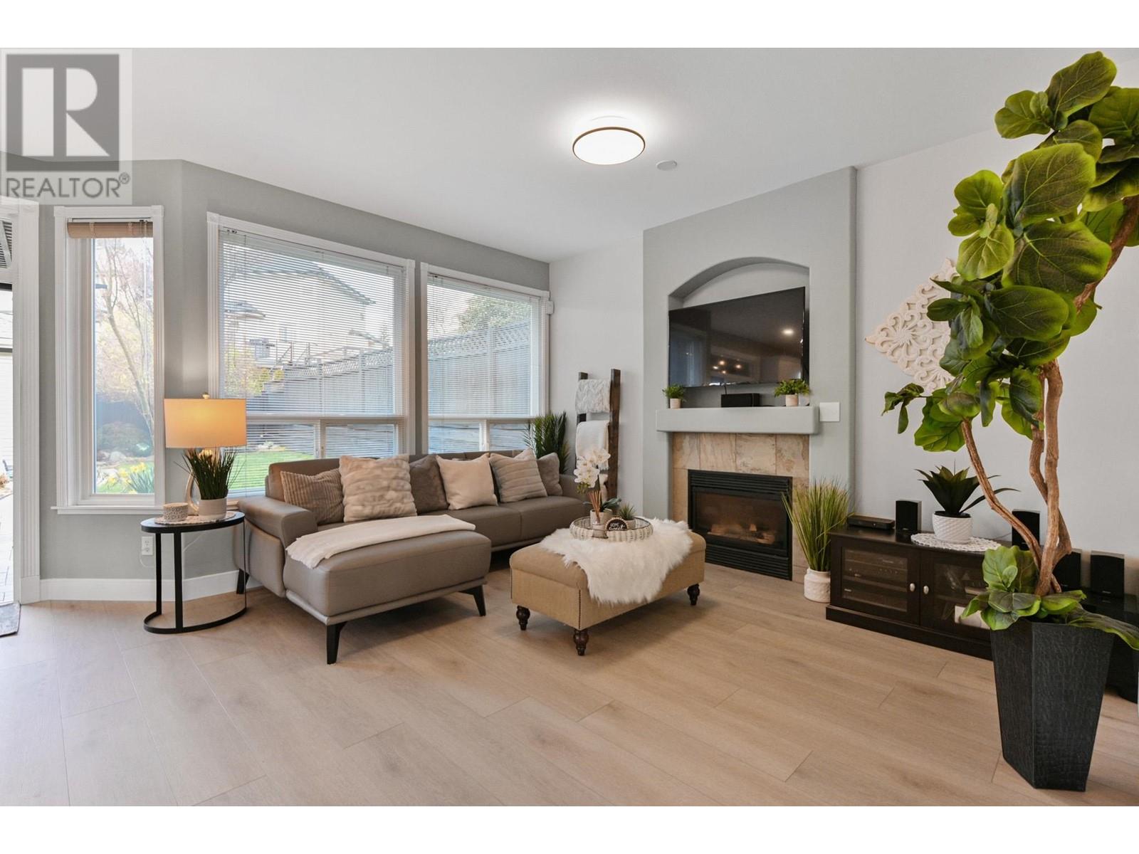 23825 Kanaka Way, Maple Ridge, British Columbia  V2W 1E5 - Photo 27 - R2865535