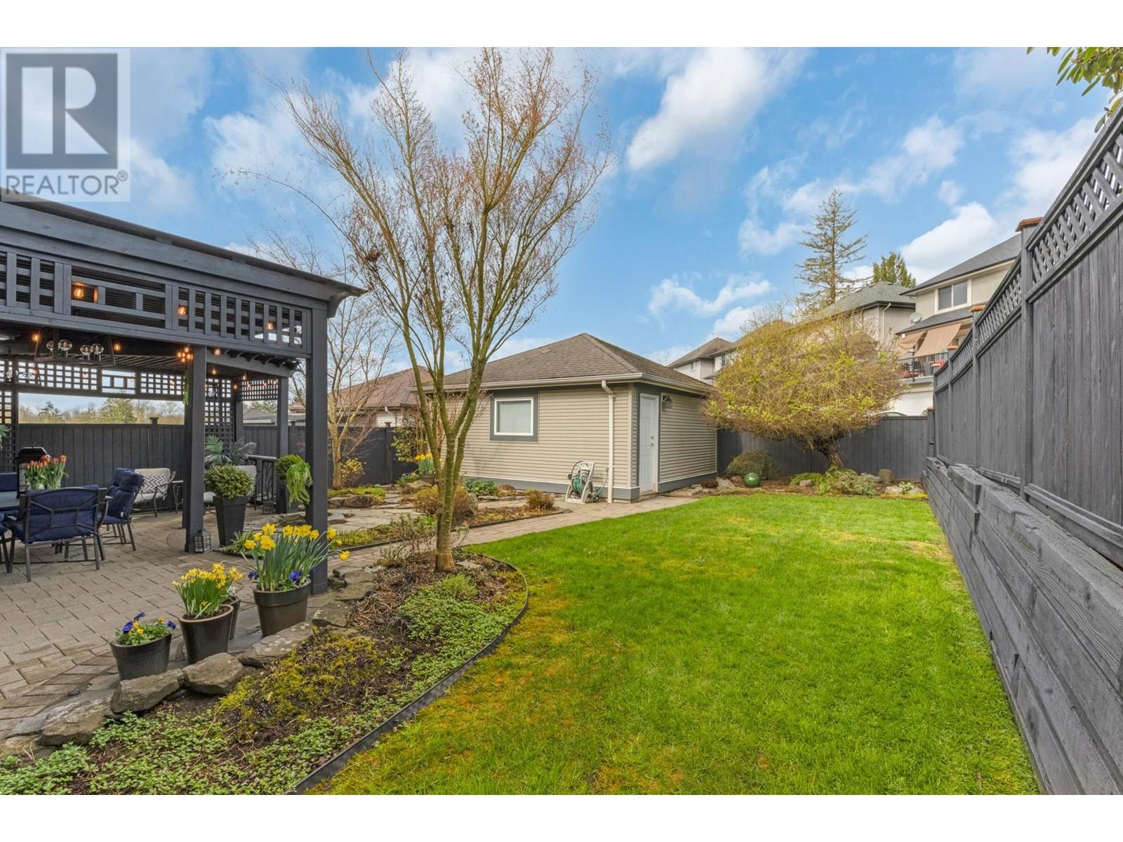 23825 Kanaka Way, Maple Ridge, British Columbia  V2W 1E5 - Photo 8 - R2865535