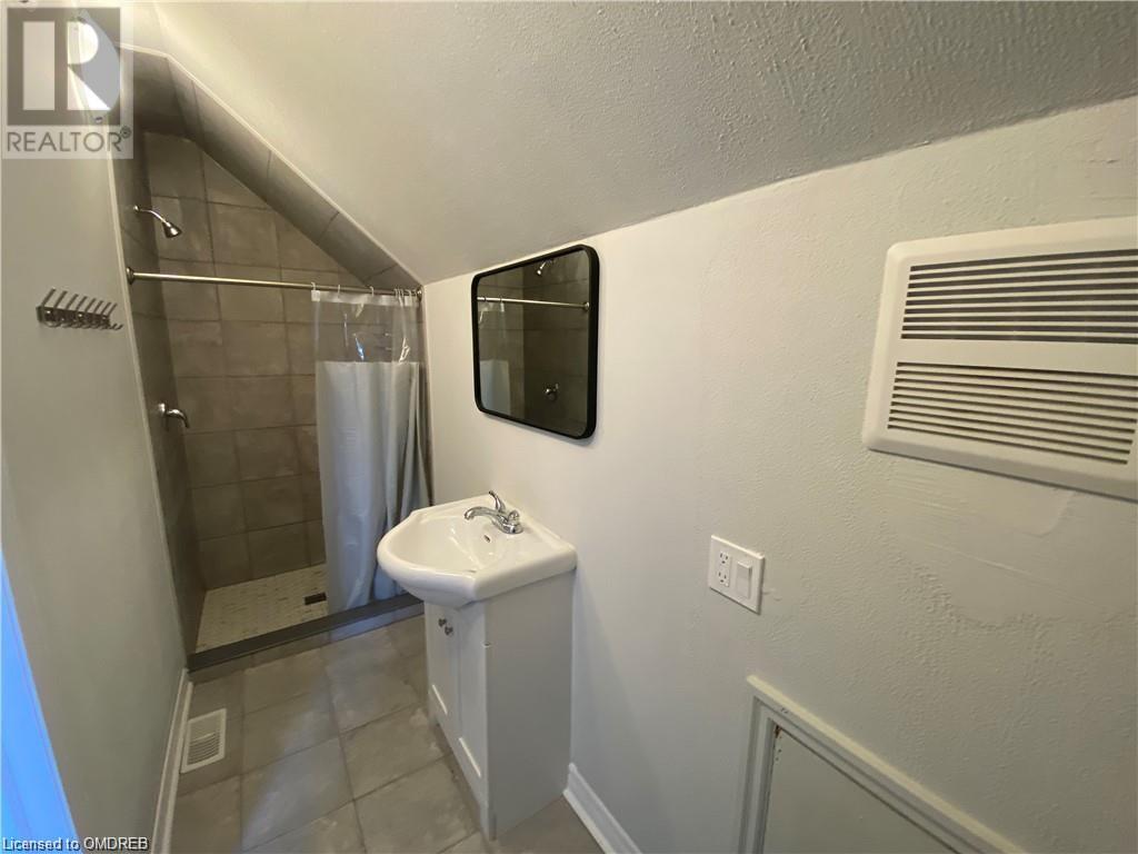 24 King Street, Thorold, Ontario  L2V 3T8 - Photo 21 - 40565861