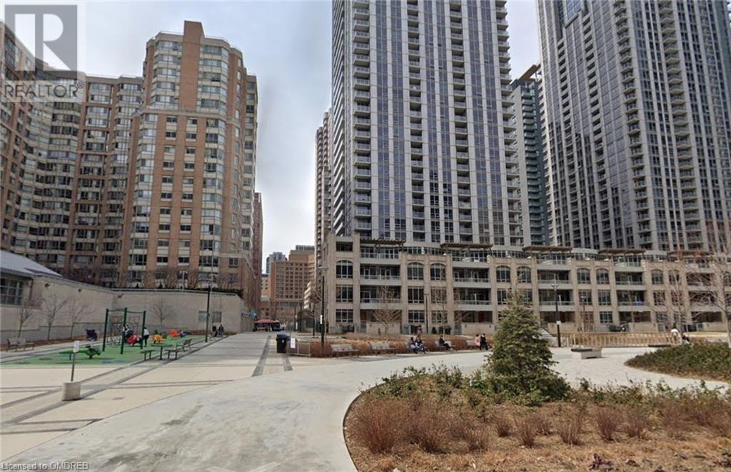 717 N Bay Street N Unit# 1405, Toronto, Ontario  M5G 2J9 - Photo 2 - 40564600