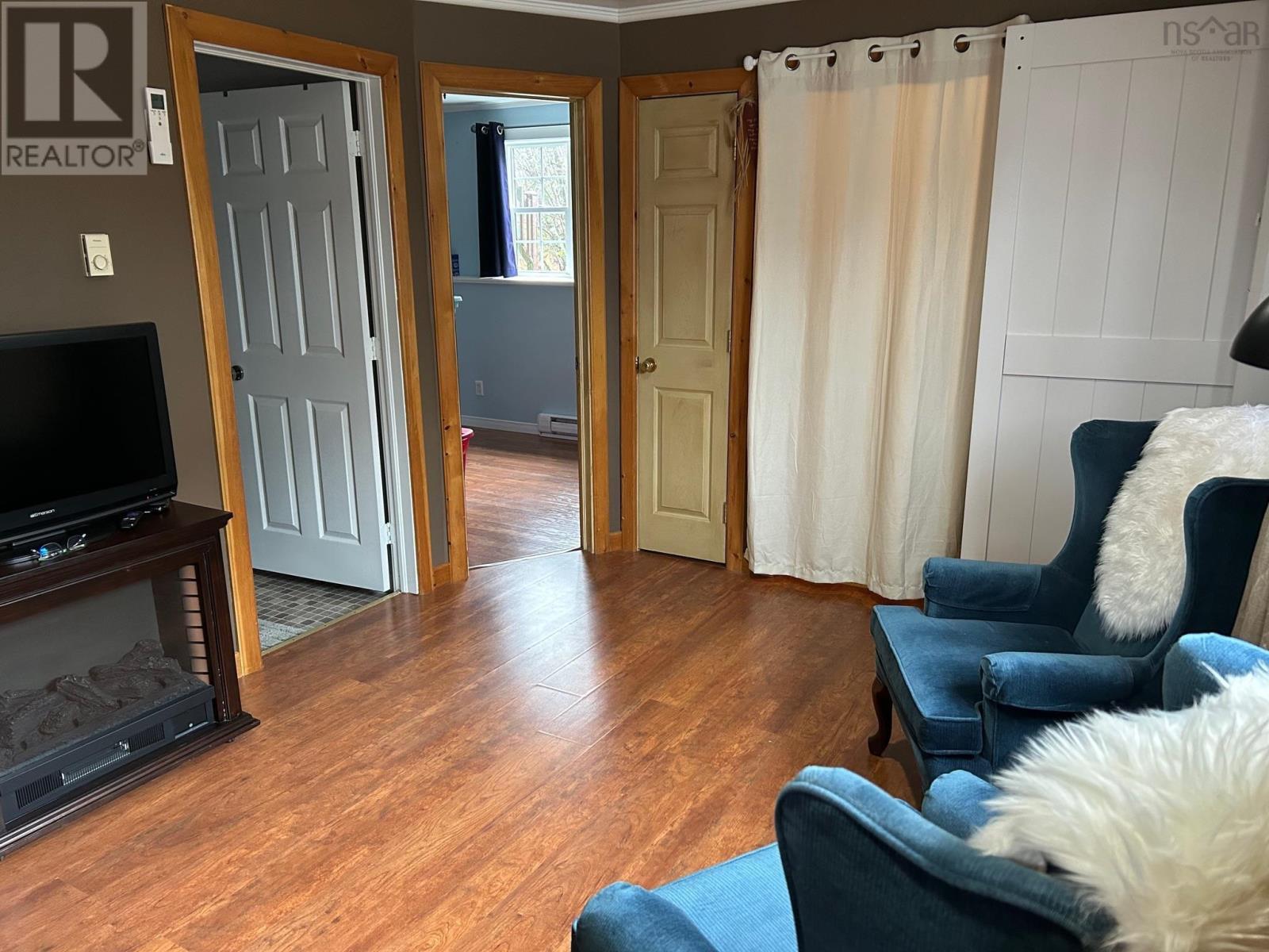 112 Herbert Street, Yarmouth, Nova Scotia  B5A 2S7 - Photo 11 - 202406060