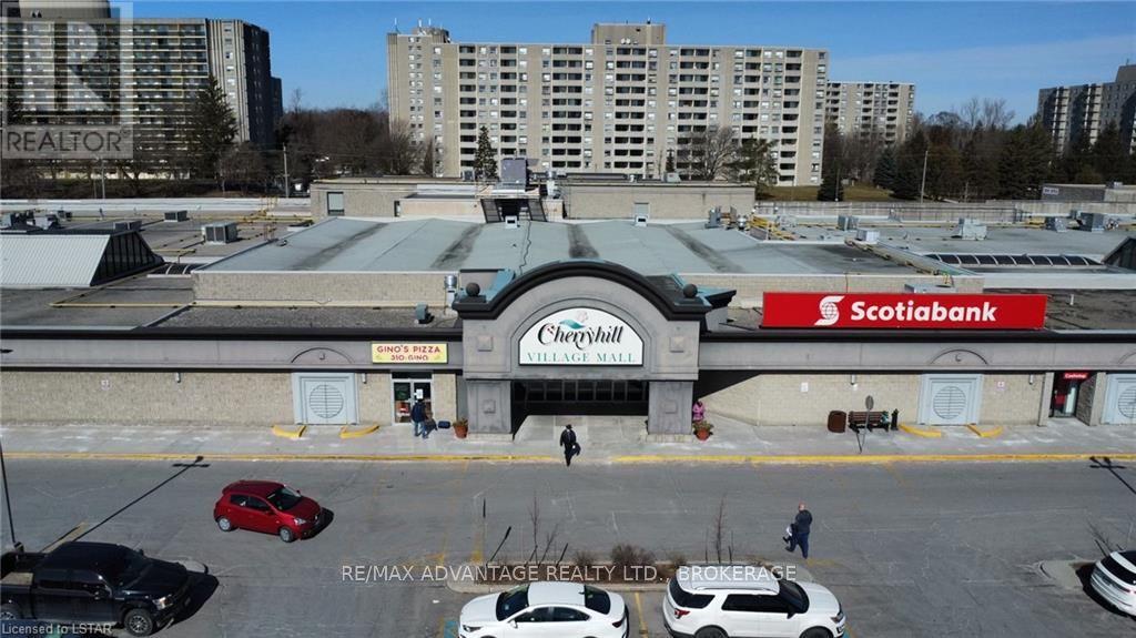 #32b -301 Oxford St W, London, Ontario  N6H 4S4 - Photo 3 - X8200530
