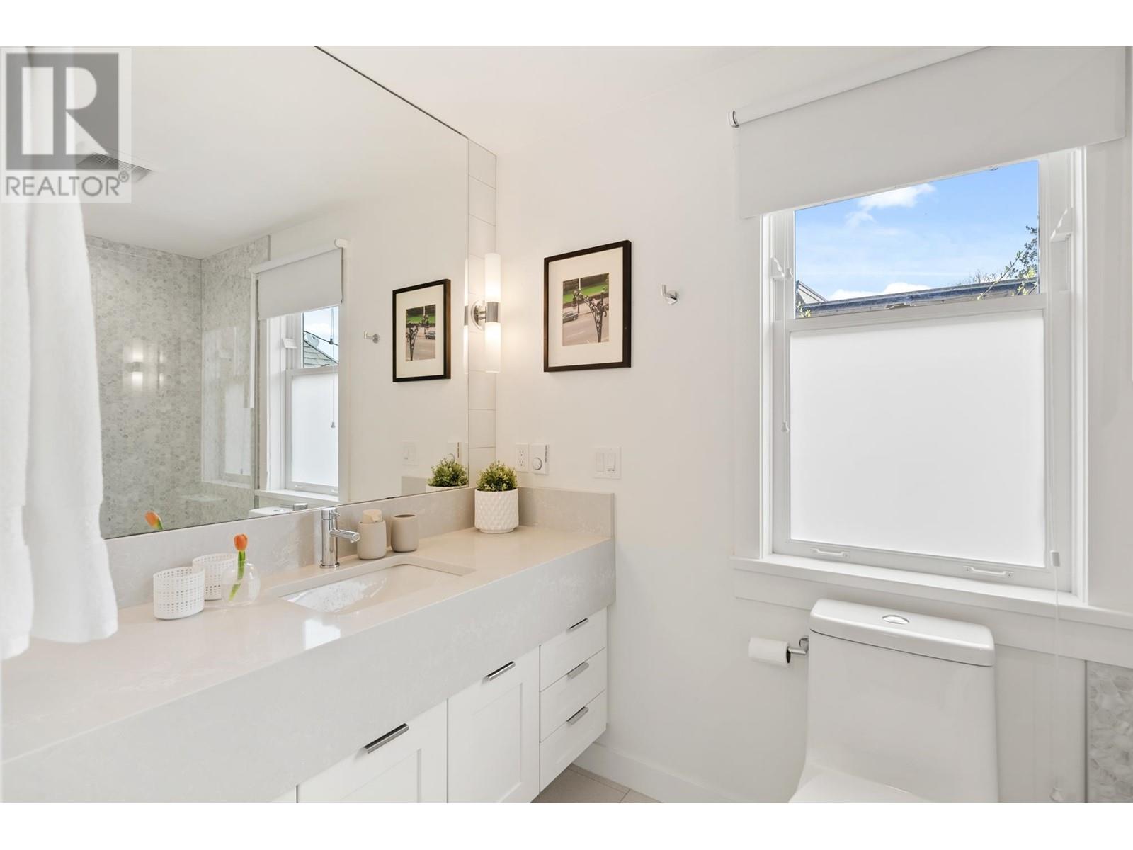 200 1872 Parker Street, Vancouver, British Columbia  V5L 2K9 - Photo 29 - R2866048