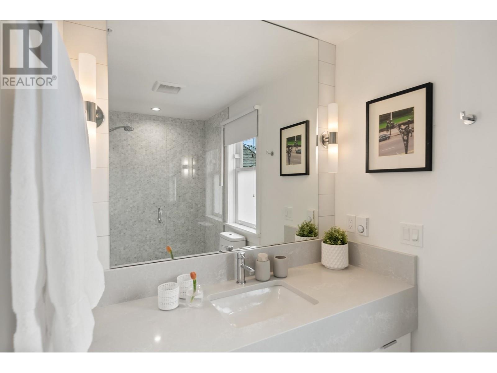 200 1872 Parker Street, Vancouver, British Columbia  V5L 2K9 - Photo 30 - R2866048