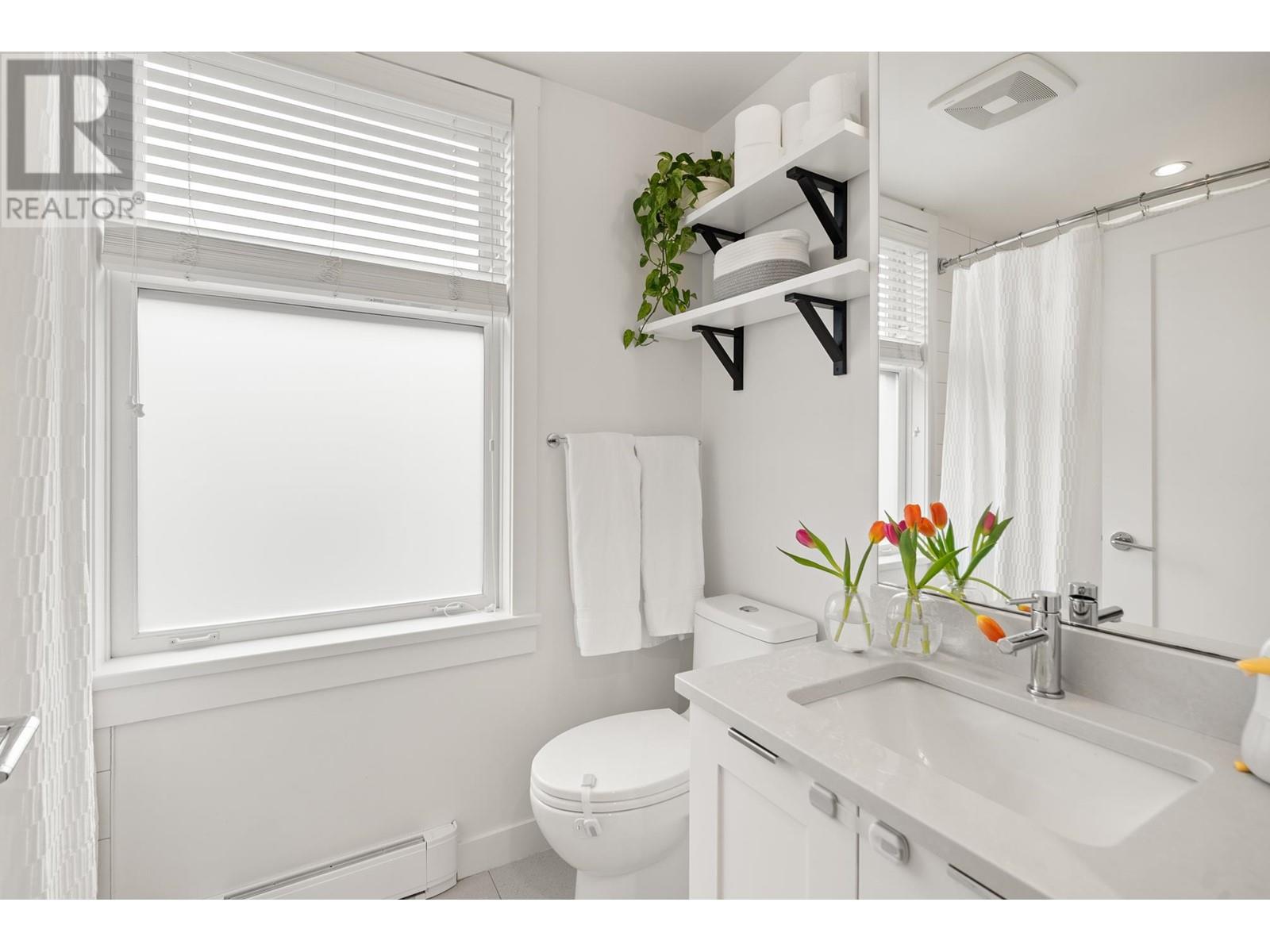 200 1872 Parker Street, Vancouver, British Columbia  V5L 2K9 - Photo 34 - R2866048