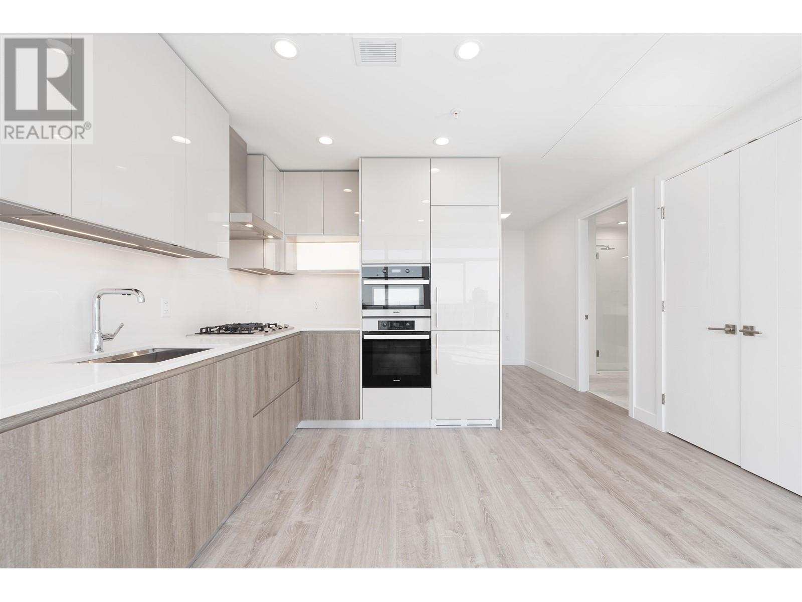 2603 6511 Sussex Avenue, Burnaby, British Columbia  V5H 3C5 - Photo 12 - R2866059