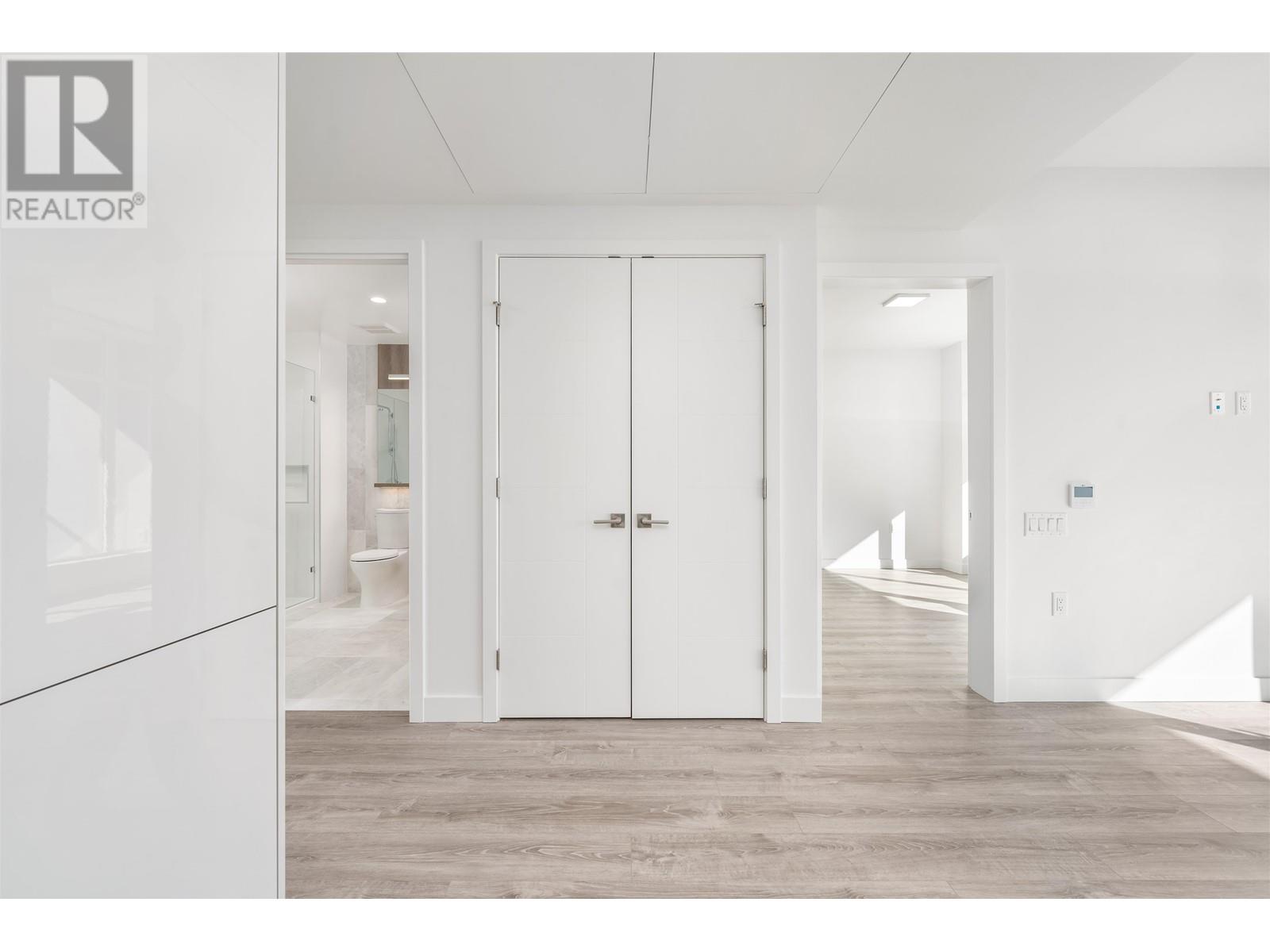 2603 6511 Sussex Avenue, Burnaby, British Columbia  V5H 3C5 - Photo 5 - R2866059