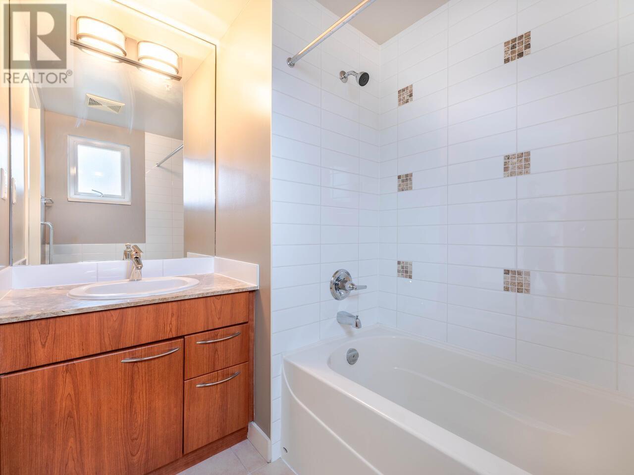 452 1483 King Edward Avenue, Vancouver, British Columbia  V5N 5Z3 - Photo 15 - R2866092