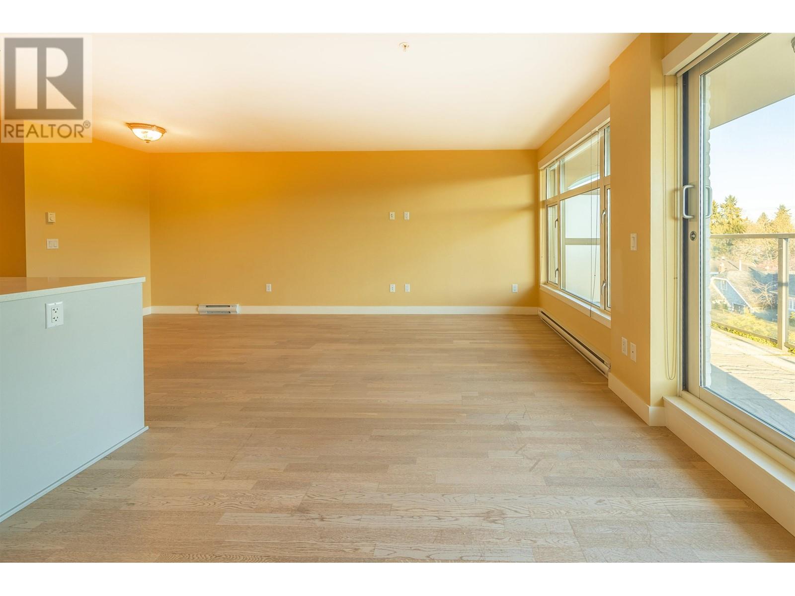 303 4355 W 10th Avenue, Vancouver, British Columbia  V6R 2H6 - Photo 14 - R2866095