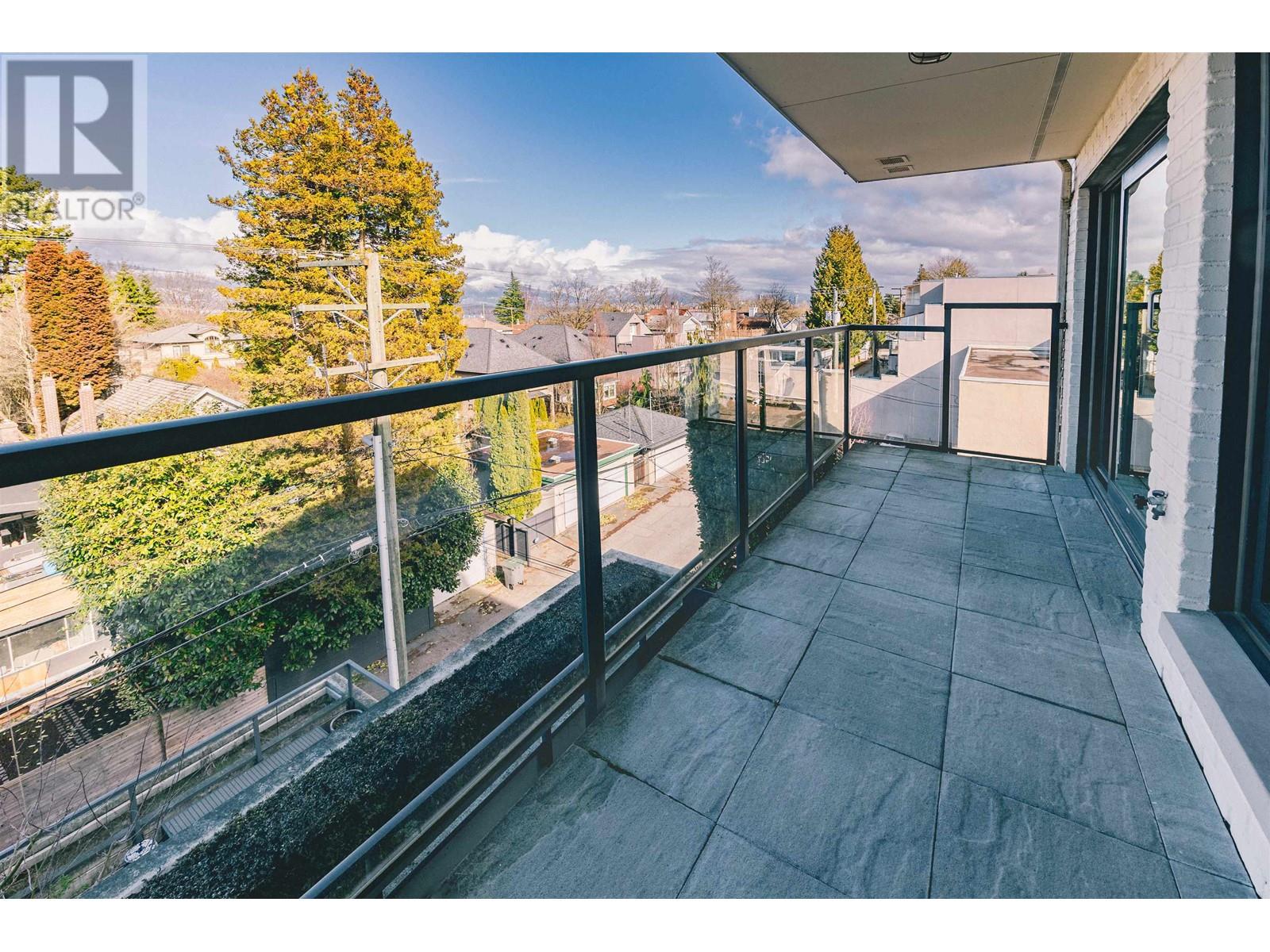 303 4355 W 10th Avenue, Vancouver, British Columbia  V6R 2H6 - Photo 24 - R2866095