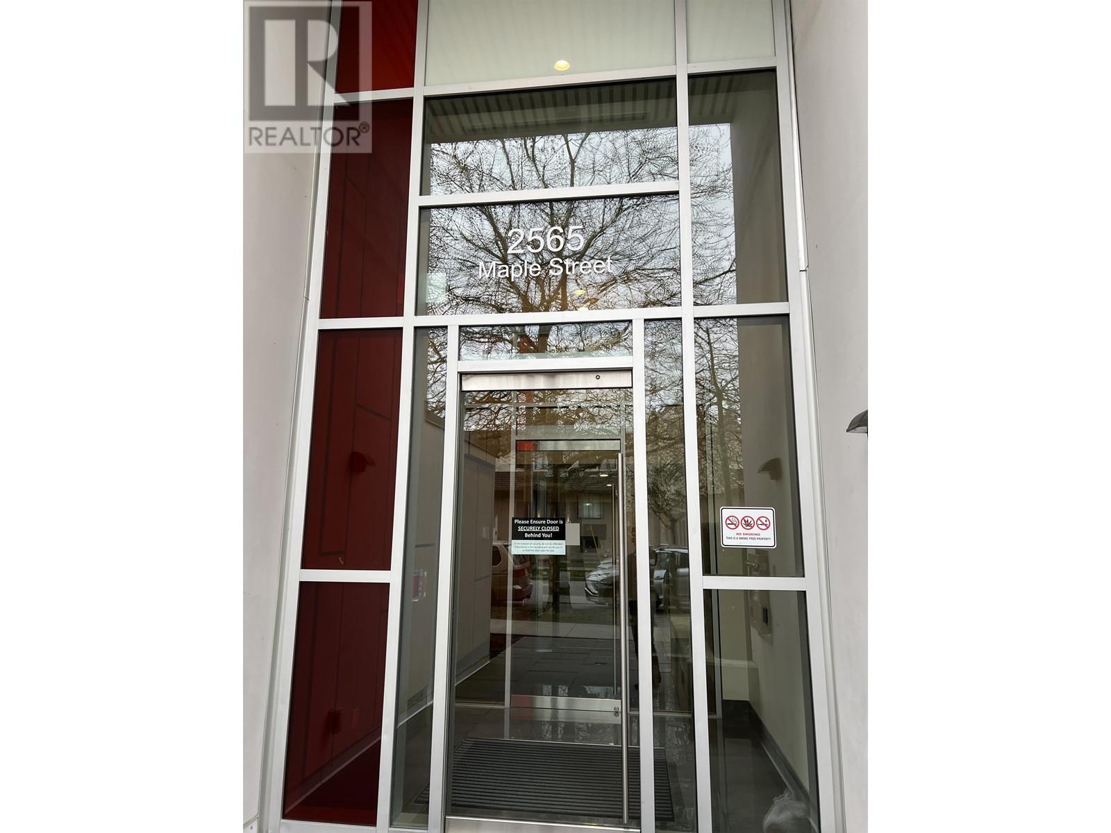 601 2565 Maple Street, Vancouver, British Columbia  V7J 0C8 - Photo 2 - R2866170