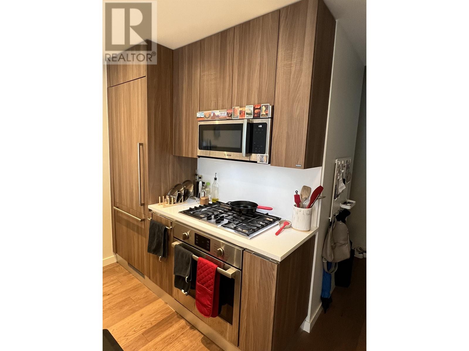 601 2565 Maple Street, Vancouver, British Columbia  V7J 0C8 - Photo 4 - R2866170