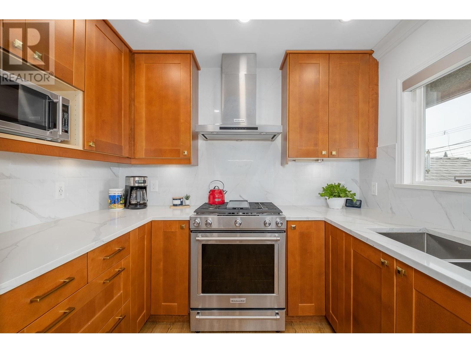 140 Harvey Street, New Westminster, British Columbia  V3L 4G2 - Photo 11 - R2866103