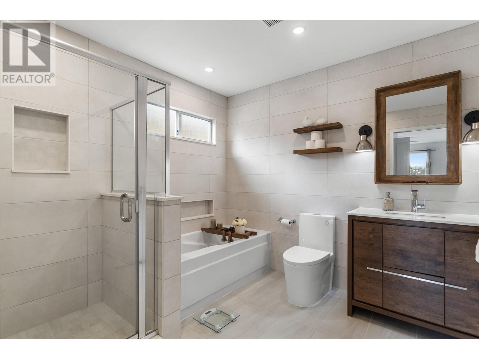 11676 230b Street, Maple Ridge, British Columbia  V2X 1Z4 - Photo 31 - R2866104