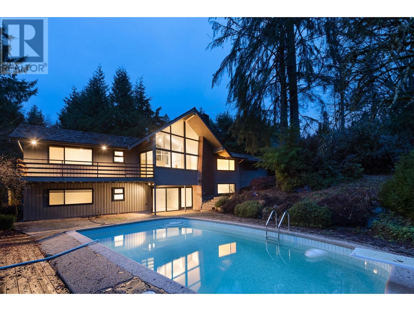 86 Stevens Drive, West Vancouver, British Columbia  V7S 1C2 - Photo 11 - R2866131