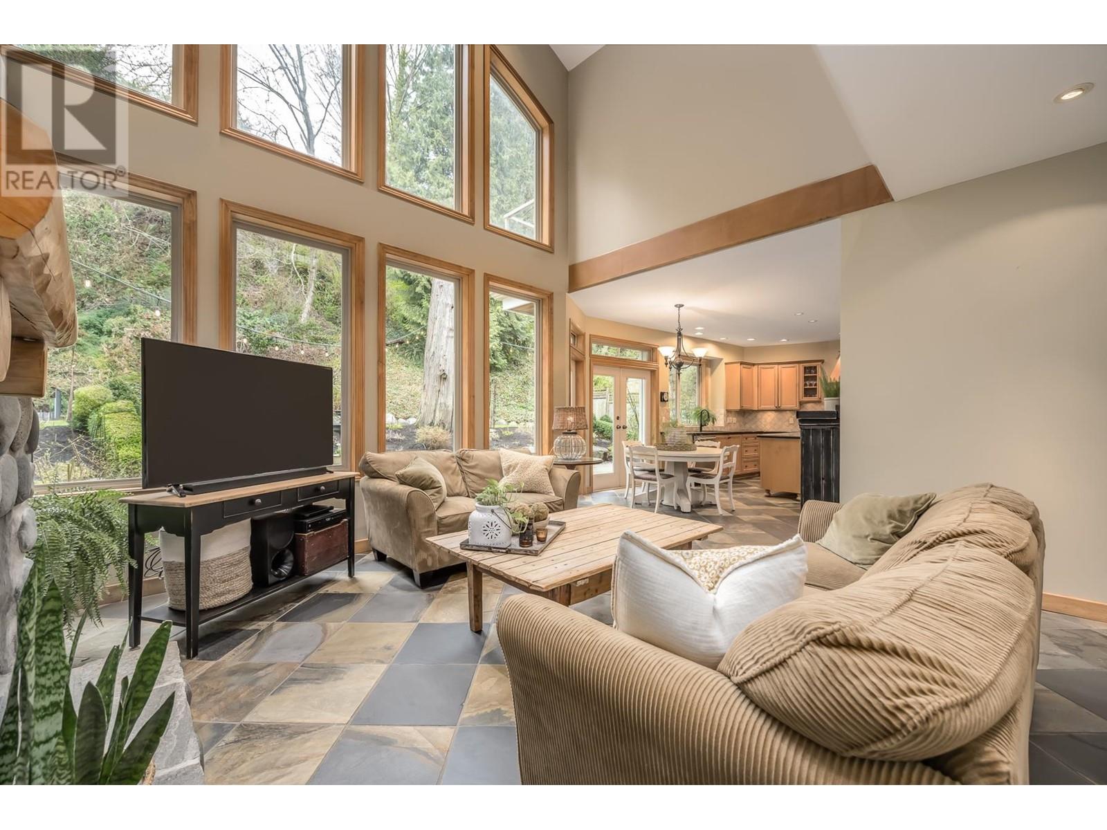 5228 Glen Abbey Place, Delta, British Columbia  V4M 4H1 - Photo 9 - R2865740