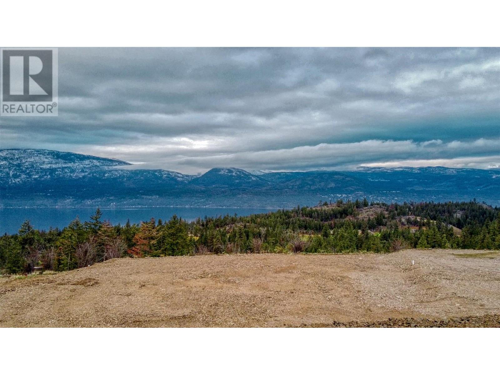 752 Outlook Point, Vernon, British Columbia  V1H 1T2 - Photo 5 - 10301864