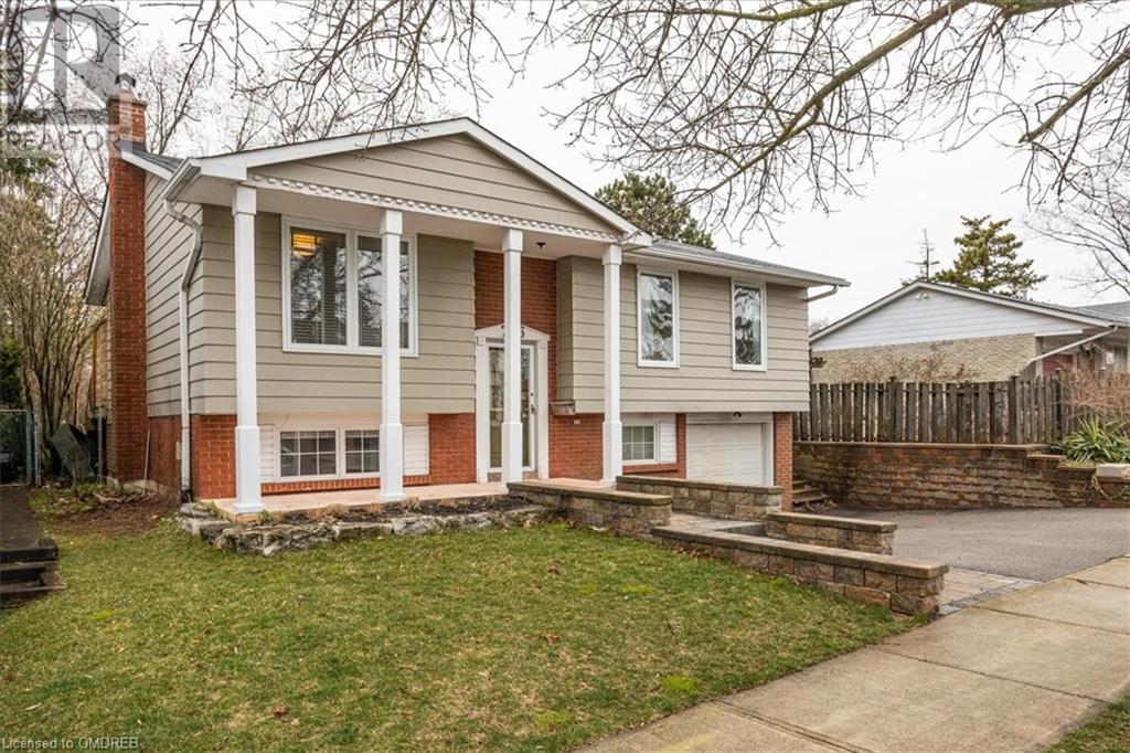 706 Laural Drive, Burlington, Ontario  L7L 5C8 - Photo 3 - 40563221