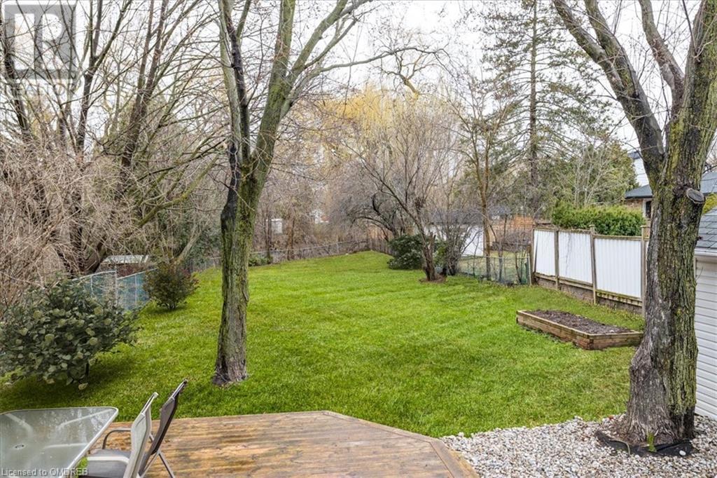 706 Laural Drive, Burlington, Ontario  L7L 5C8 - Photo 1 - 40563221