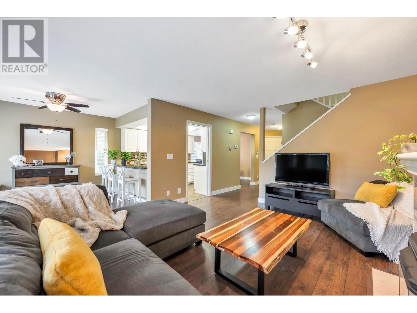 63 11737 236 Street, Maple Ridge, British Columbia  V4R 2E5 - Photo 3 - R2866196