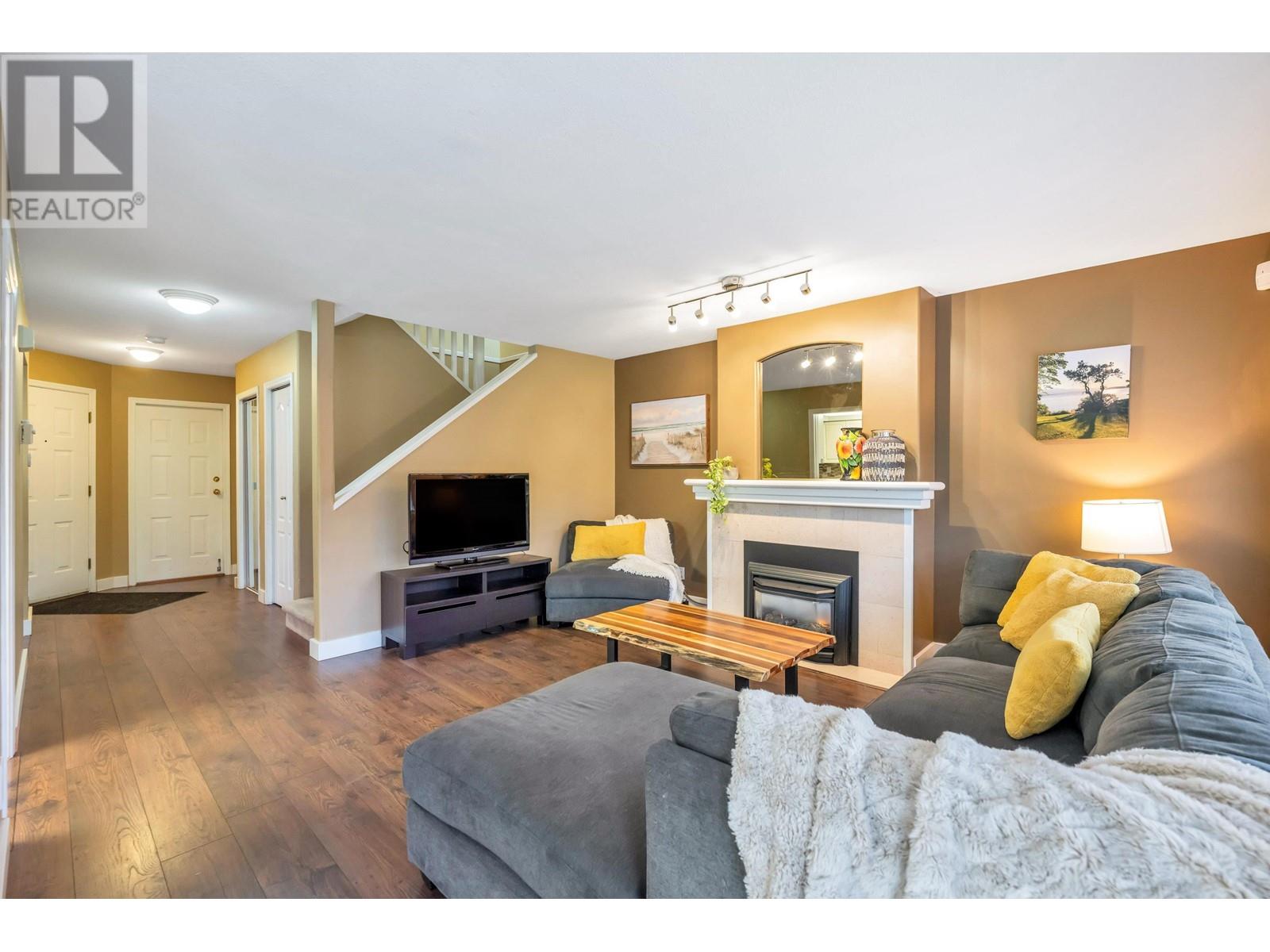 63 11737 236 Street, Maple Ridge, British Columbia  V4R 2E5 - Photo 4 - R2866196