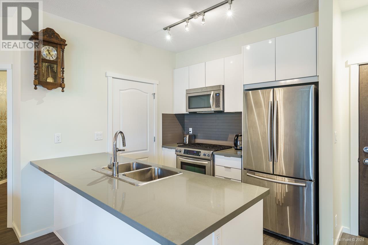 411 3107 Windsor Gate, Coquitlam, British Columbia  V3B 0L1 - Photo 10 - R2866246