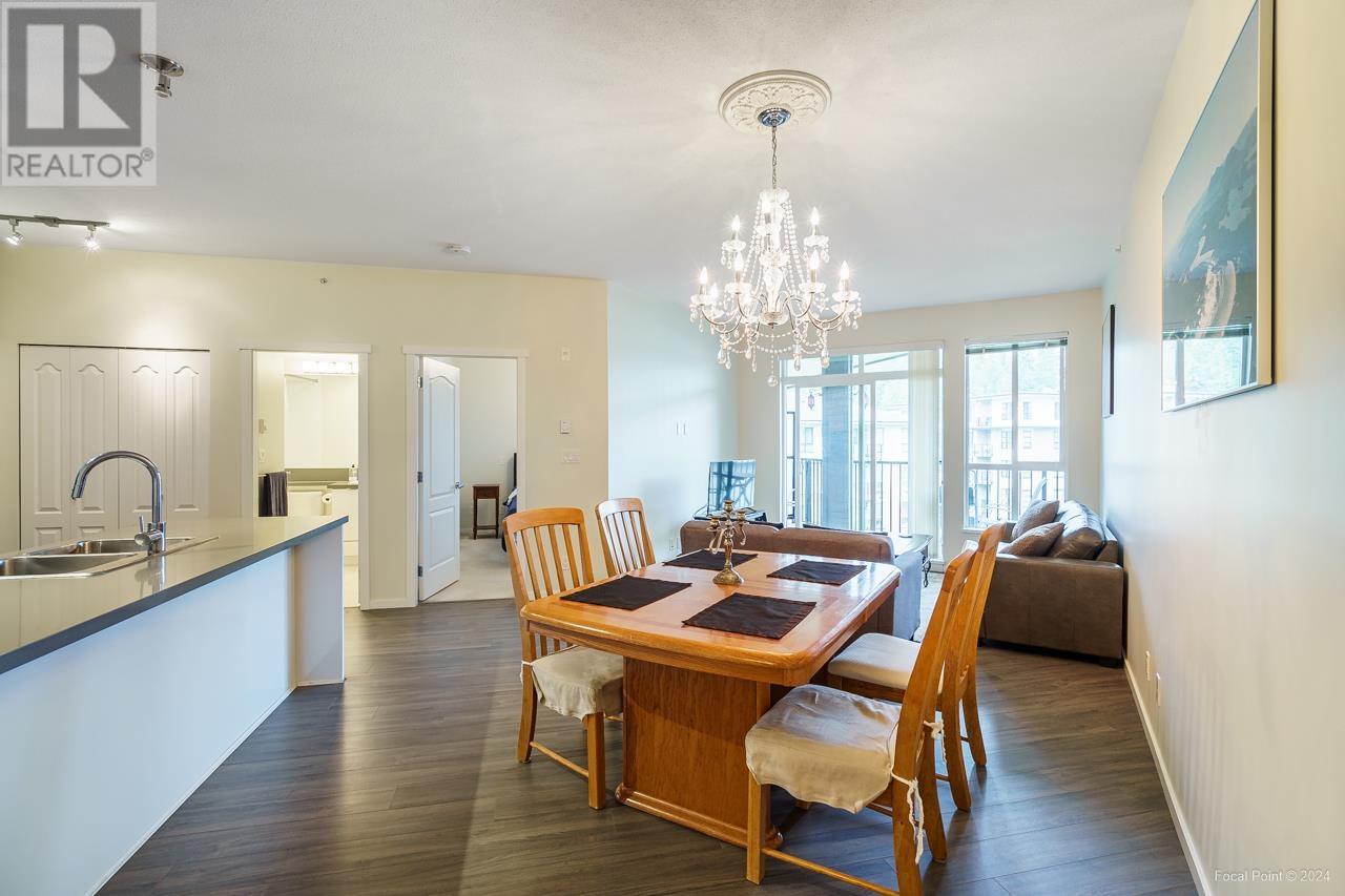 411 3107 Windsor Gate, Coquitlam, British Columbia  V3B 0L1 - Photo 6 - R2866246