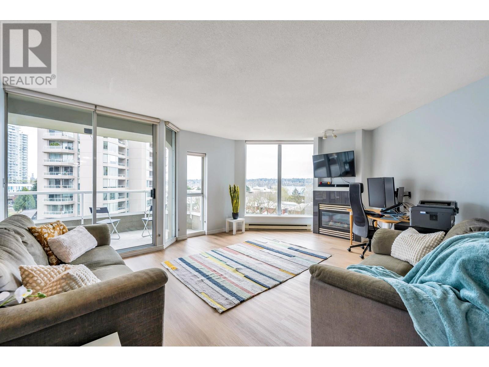 601 1135 Quayside Drive, New Westminster, British Columbia  V3M 6J4 - Photo 2 - R2864202