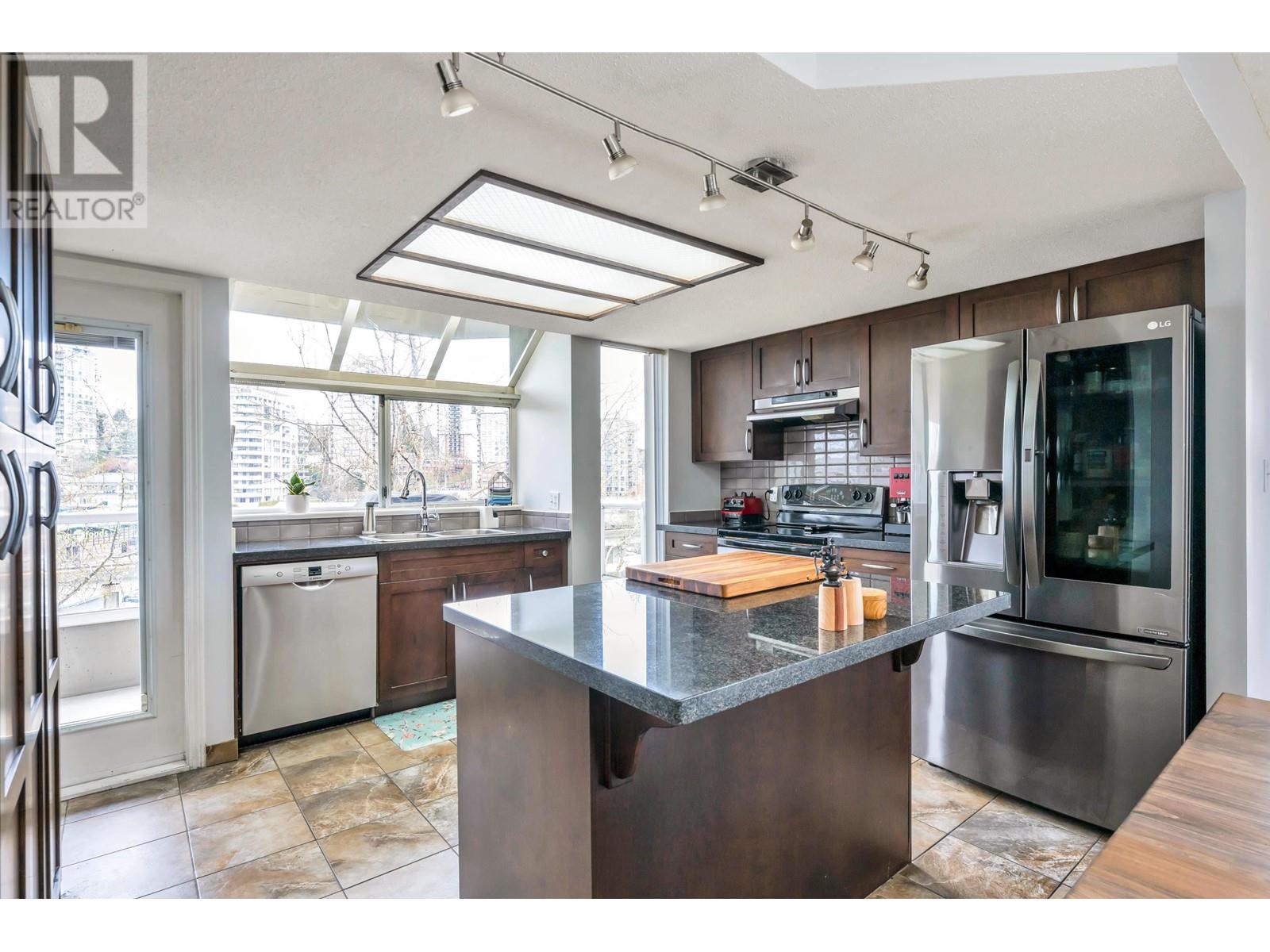 601 1135 Quayside Drive, New Westminster, British Columbia  V3M 6J4 - Photo 7 - R2864202