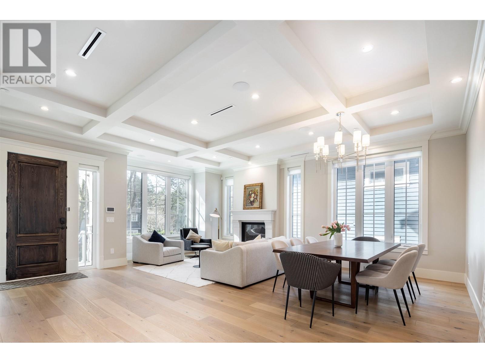 4089 W 19th Avenue, Vancouver, British Columbia  V6S 1E2 - Photo 3 - R2866261