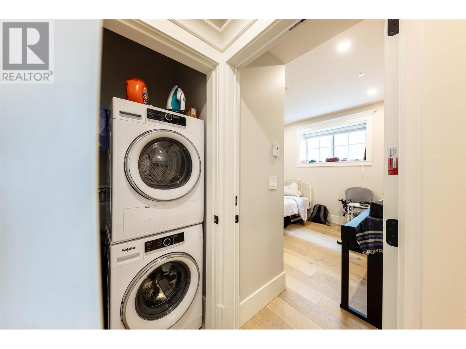4089 W 19th Avenue, Vancouver, British Columbia  V6S 1E2 - Photo 27 - R2866261