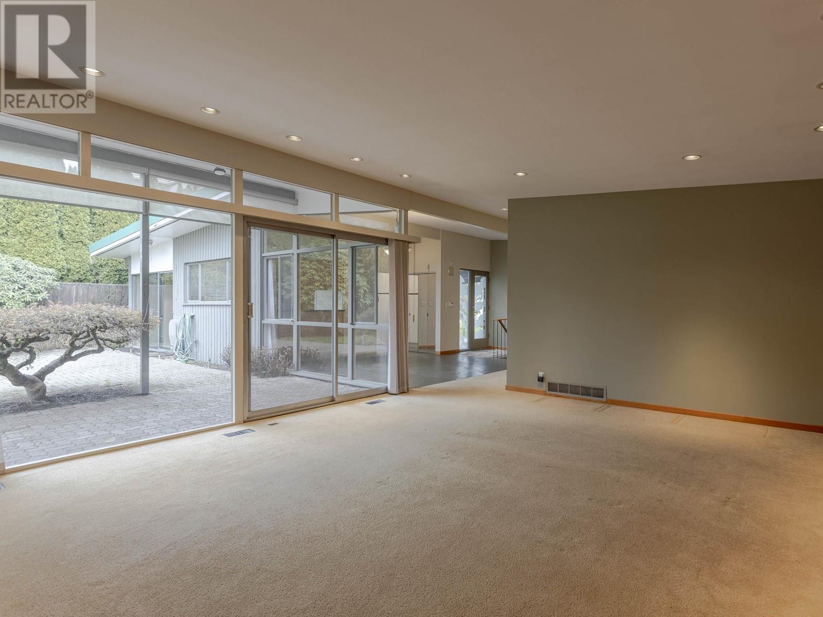 1068 W 47th Avenue, Vancouver, British Columbia  V6M 2L4 - Photo 13 - R2866279